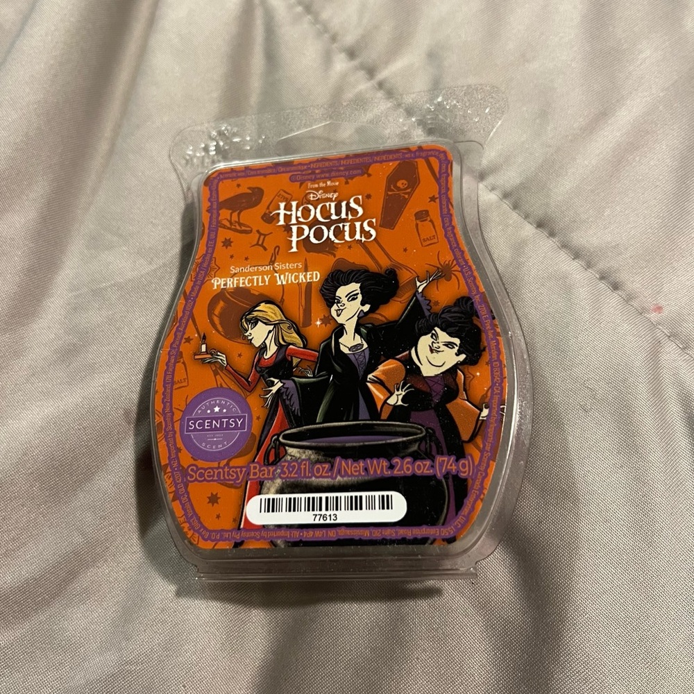 Hocus Pocus Wax Bar Perfectly Wicked
